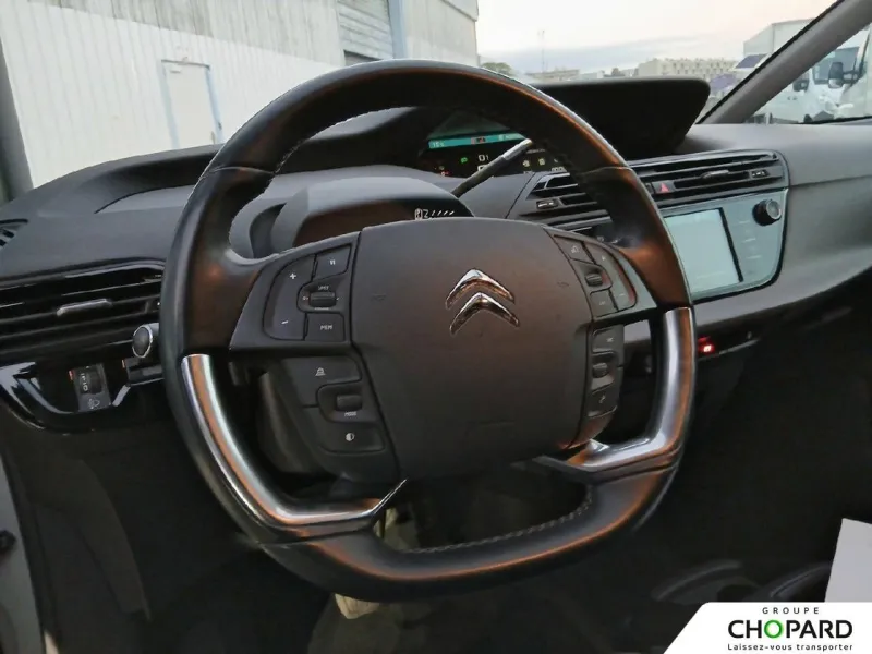 Image secondaire du véhicule 18