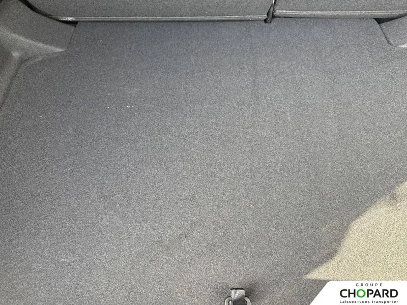 Image secondaire du véhicule 9