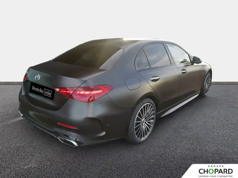 Image secondaire du véhicule 4