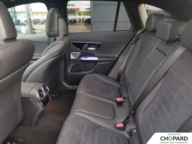 Image secondaire du véhicule 19