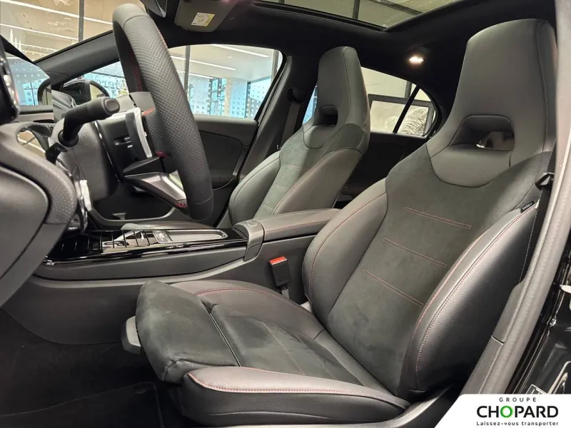 Image secondaire du véhicule 12