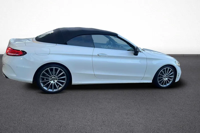 Image secondaire du véhicule 8