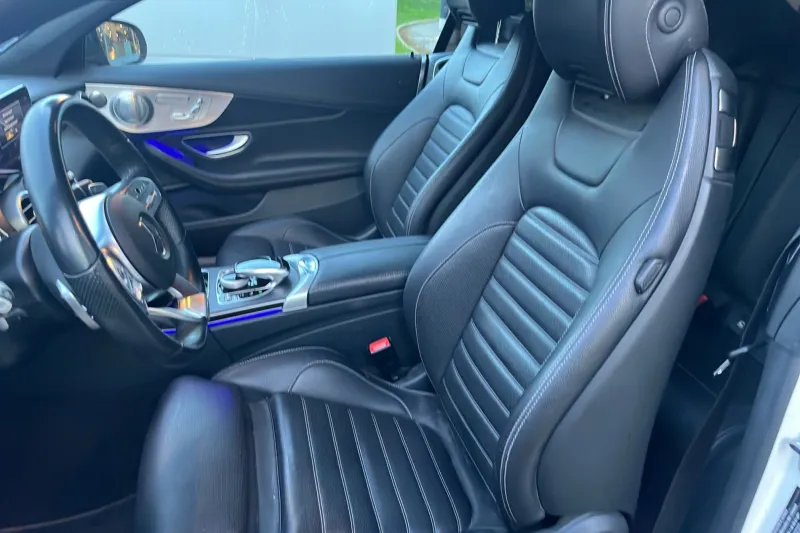 Image secondaire du véhicule 11