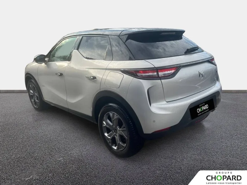 Image secondaire du véhicule 4