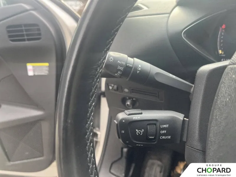 Image secondaire du véhicule 20