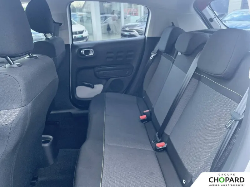 Image secondaire du véhicule 12