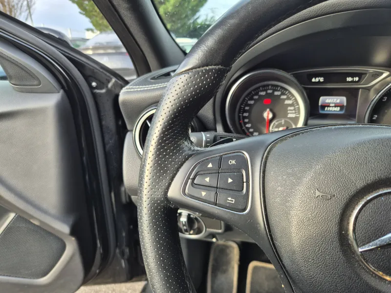 Image secondaire du véhicule 17