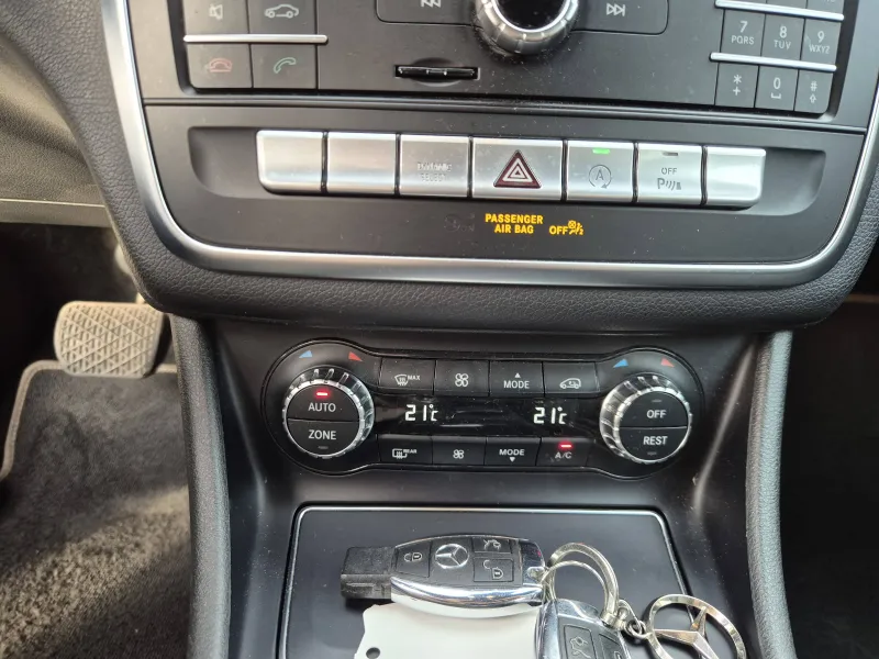 Image secondaire du véhicule 23