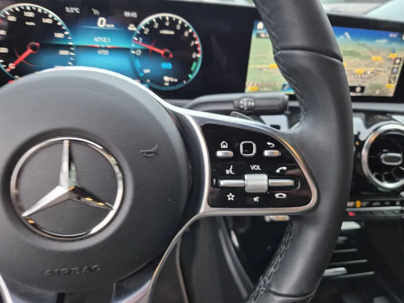 Image secondaire du véhicule 14