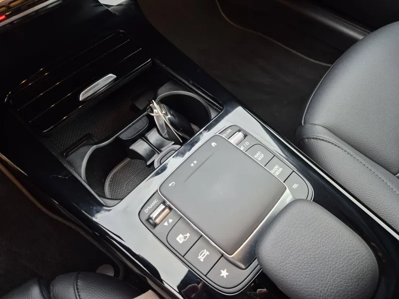 Image secondaire du véhicule 17