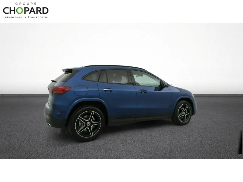 Image secondaire du véhicule 10