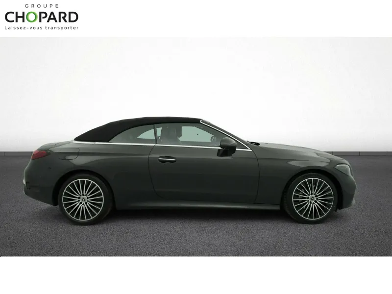 Image secondaire du véhicule 11