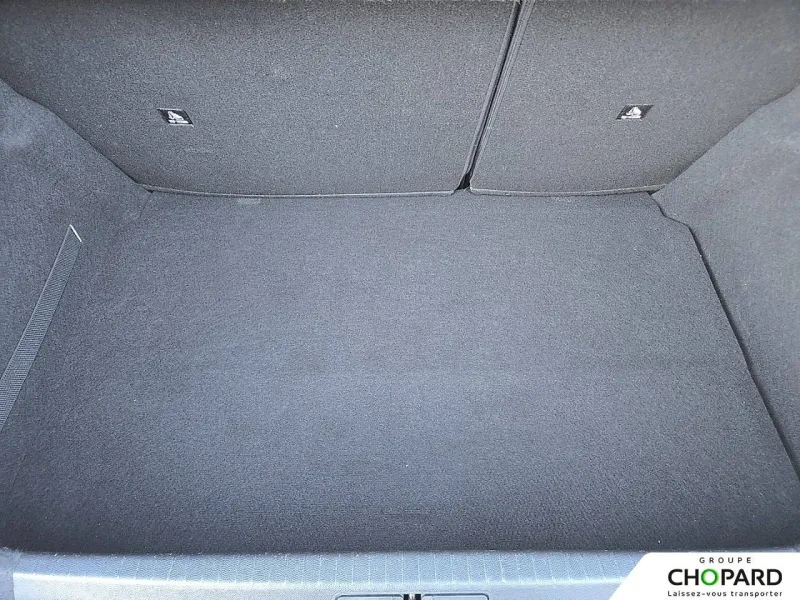 Image secondaire du véhicule 9