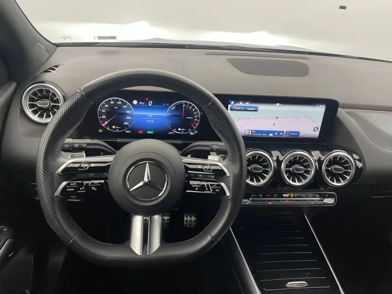 Image secondaire du véhicule 23