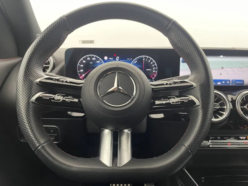 Image secondaire du véhicule 24