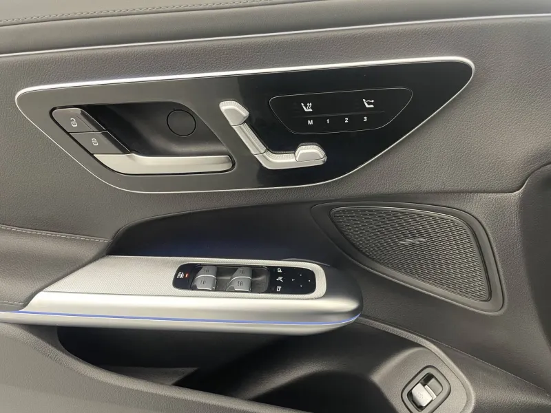 Image secondaire du véhicule 26