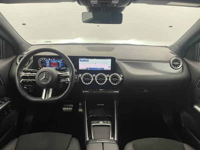 Image secondaire du véhicule 30