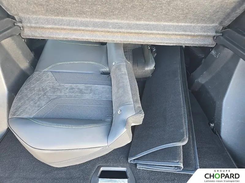 Image secondaire du véhicule 9