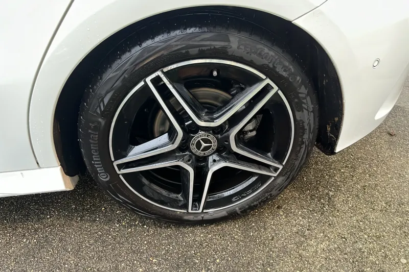 Image secondaire du véhicule 13