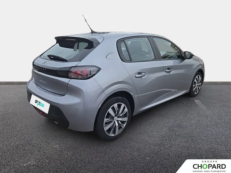 Image secondaire du véhicule 4