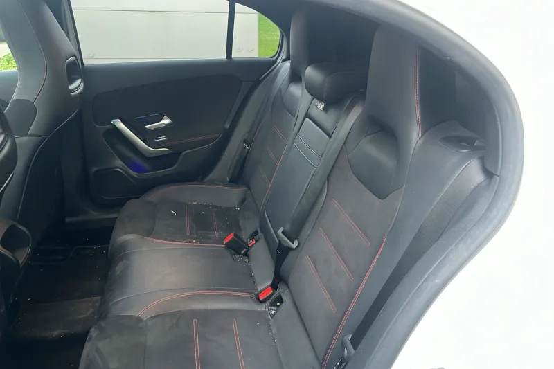 Image secondaire du véhicule 39