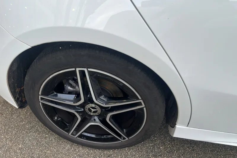 Image secondaire du véhicule 46