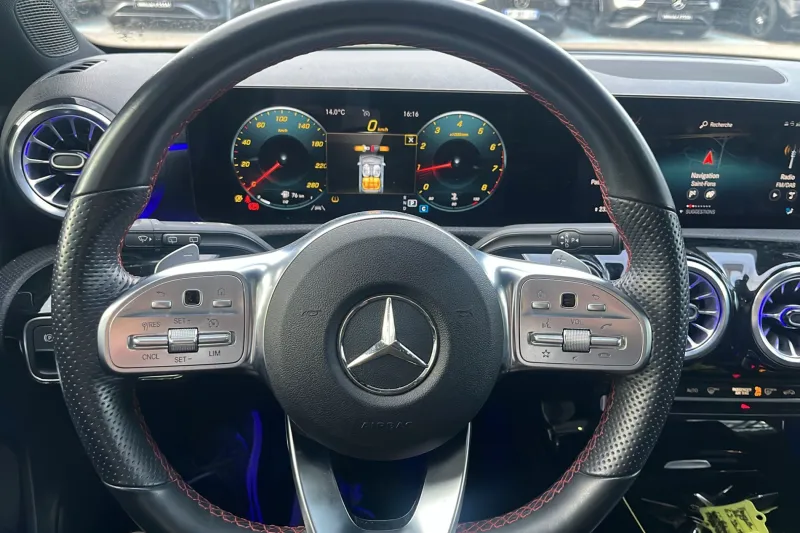 Image secondaire du véhicule 48