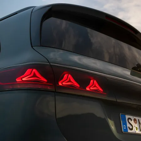 Mercedes GLS : signature lumineuse arrière