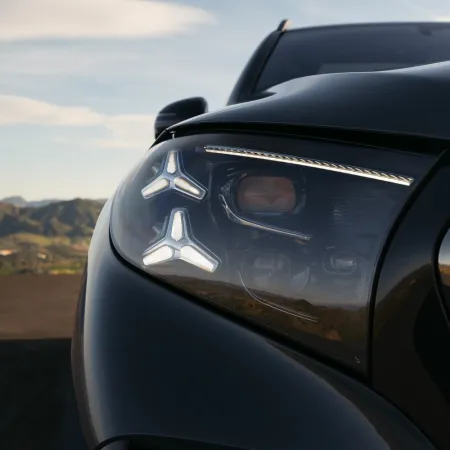 Mercedes GLS : signature lumineuse avant