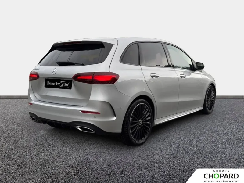 Image secondaire du véhicule 4