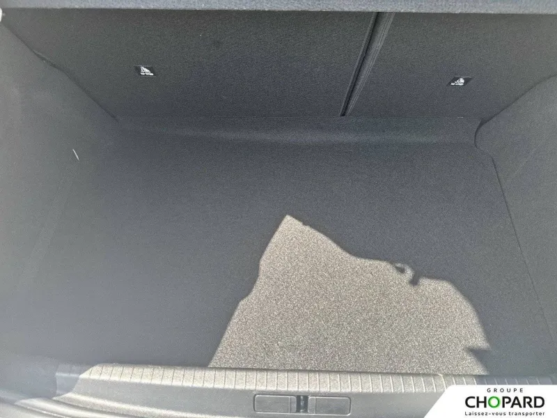 Image secondaire du véhicule 9