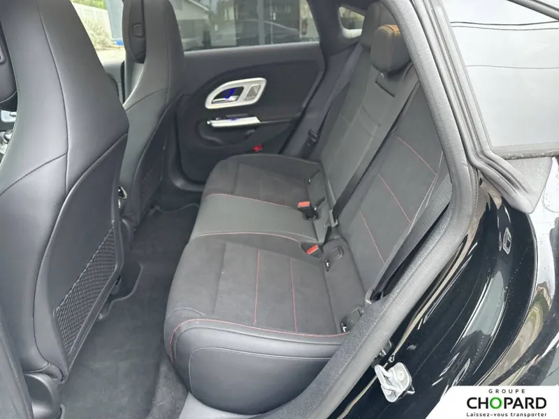 Image secondaire du véhicule 19