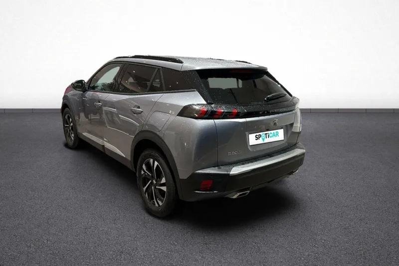 Image secondaire du véhicule 5