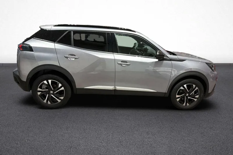 Image secondaire du véhicule 8