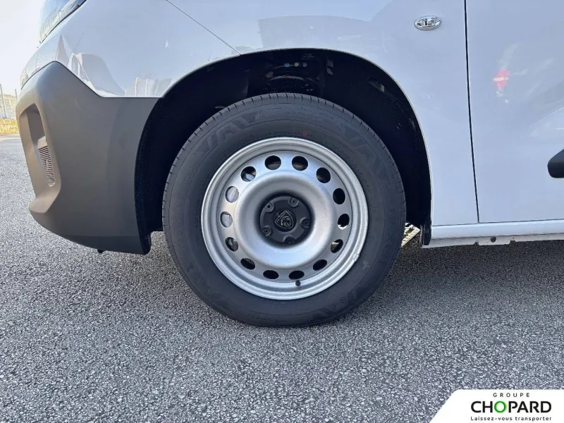 Image secondaire du véhicule 10