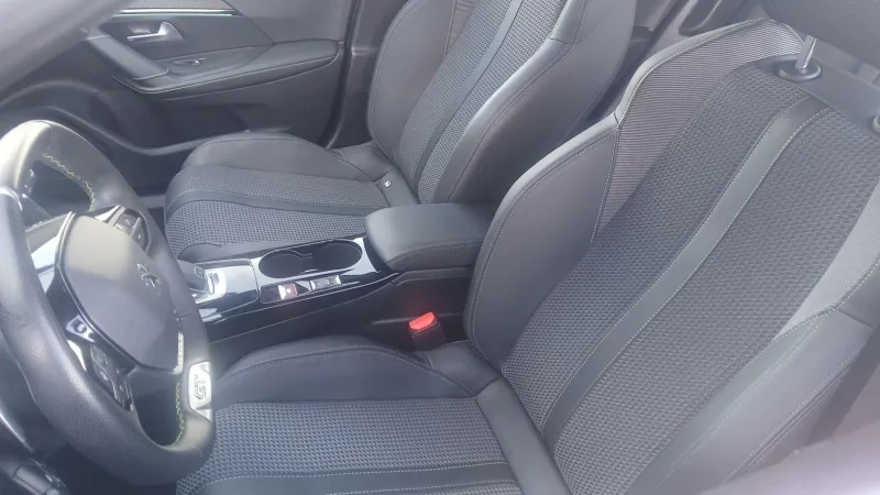 Image secondaire du véhicule 11