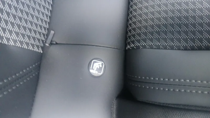 Image secondaire du véhicule 38