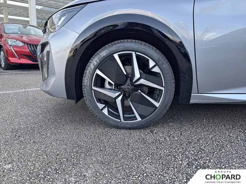 Image secondaire du véhicule 10