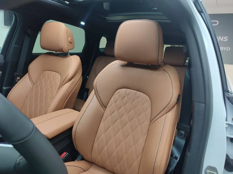 Image secondaire du véhicule 9