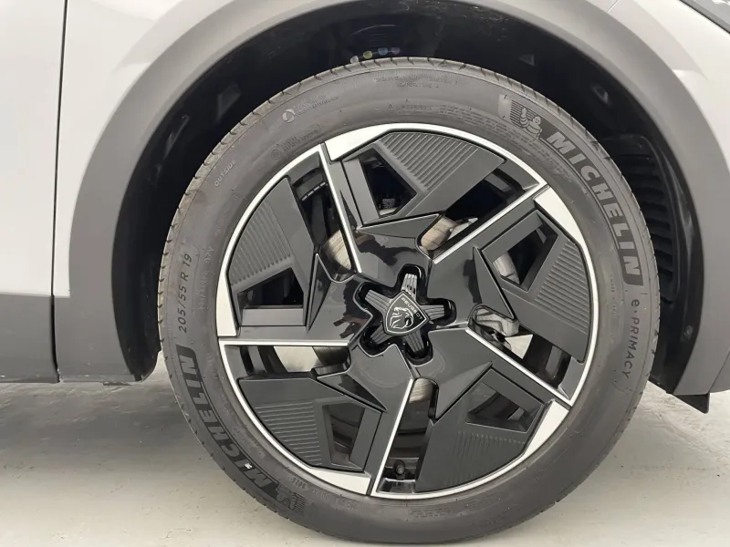 Image secondaire du véhicule 19