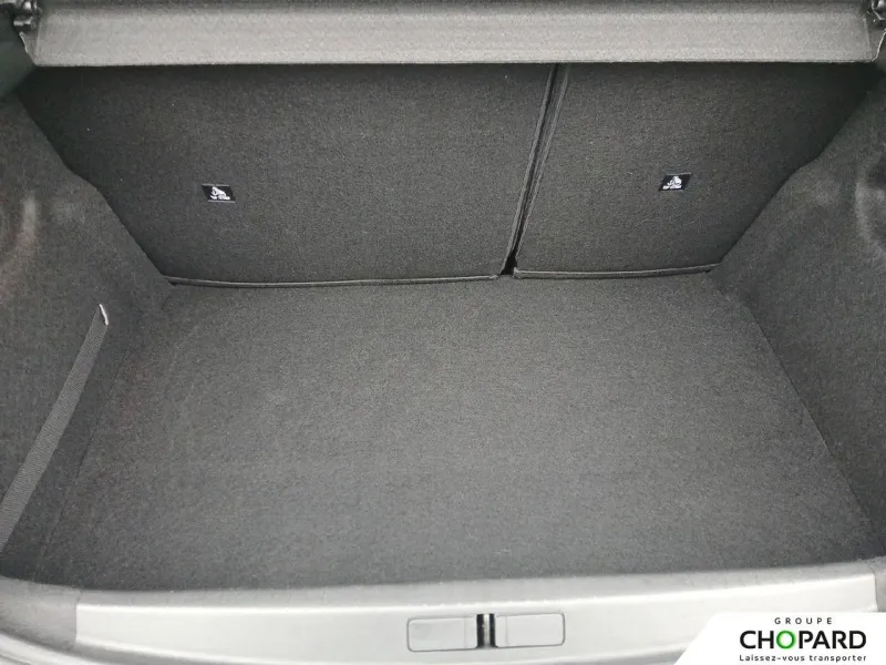 Image secondaire du véhicule 7