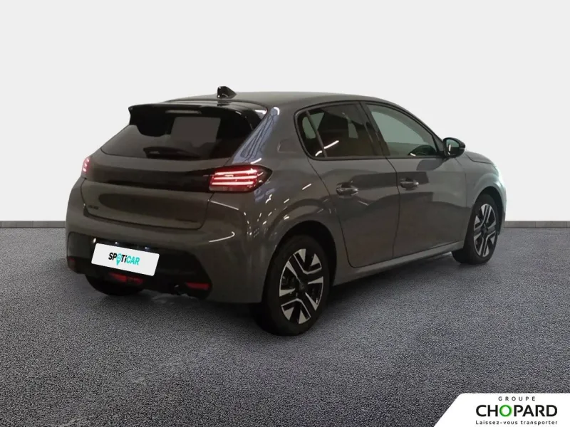 Image secondaire du véhicule 9