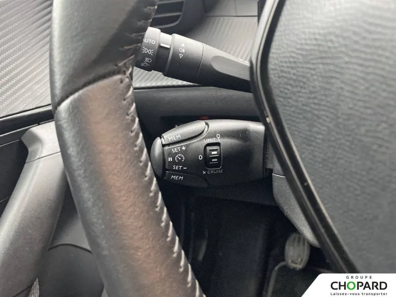 Image secondaire du véhicule 22