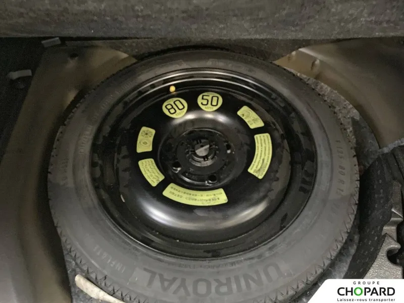 Image secondaire du véhicule 30