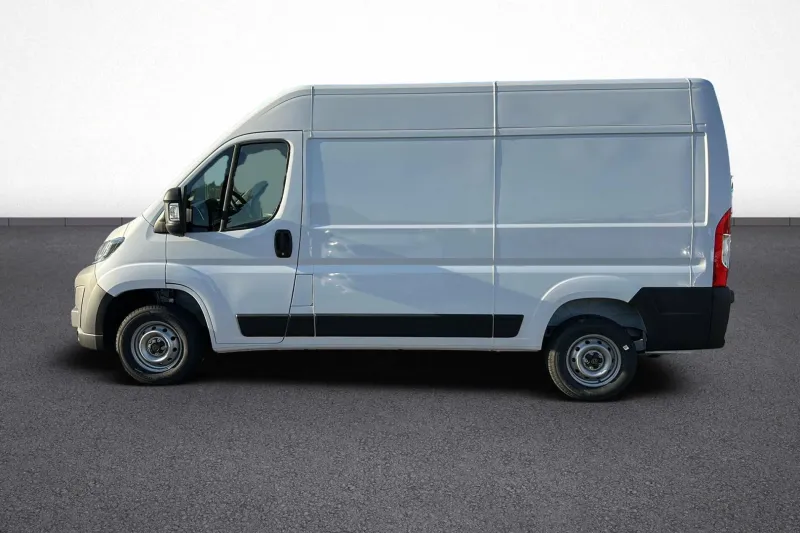 Image secondaire du véhicule 4