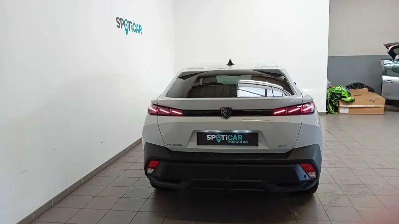 Image secondaire du véhicule 4