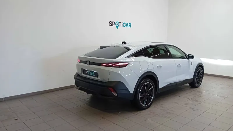 Image secondaire du véhicule 6