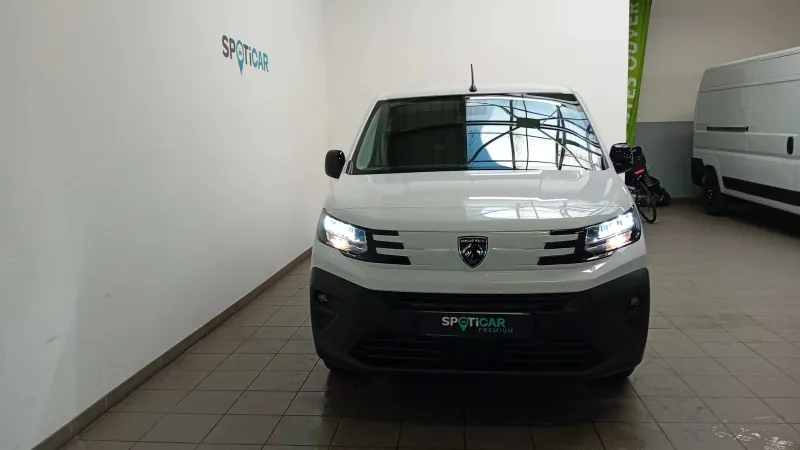 Image secondaire du véhicule 4