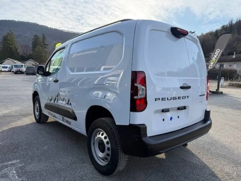 Image secondaire du véhicule 8