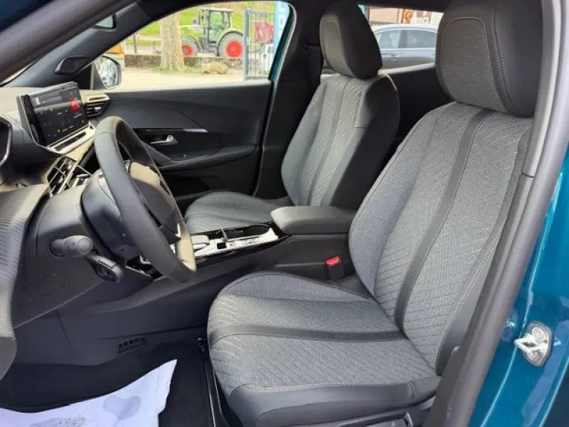 Image secondaire du véhicule 10